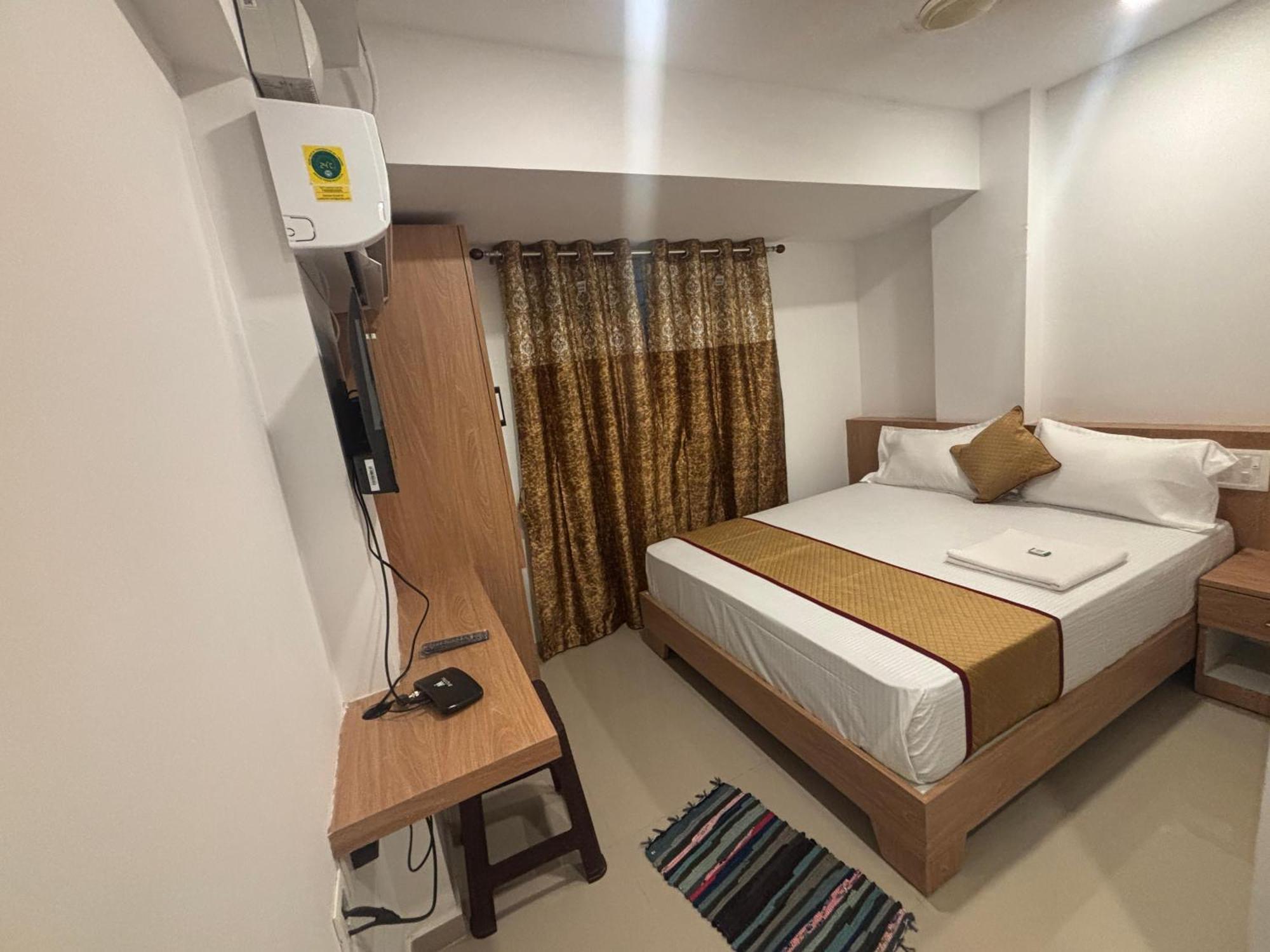 Classic Comfort Lodge Mangalore Exterior foto