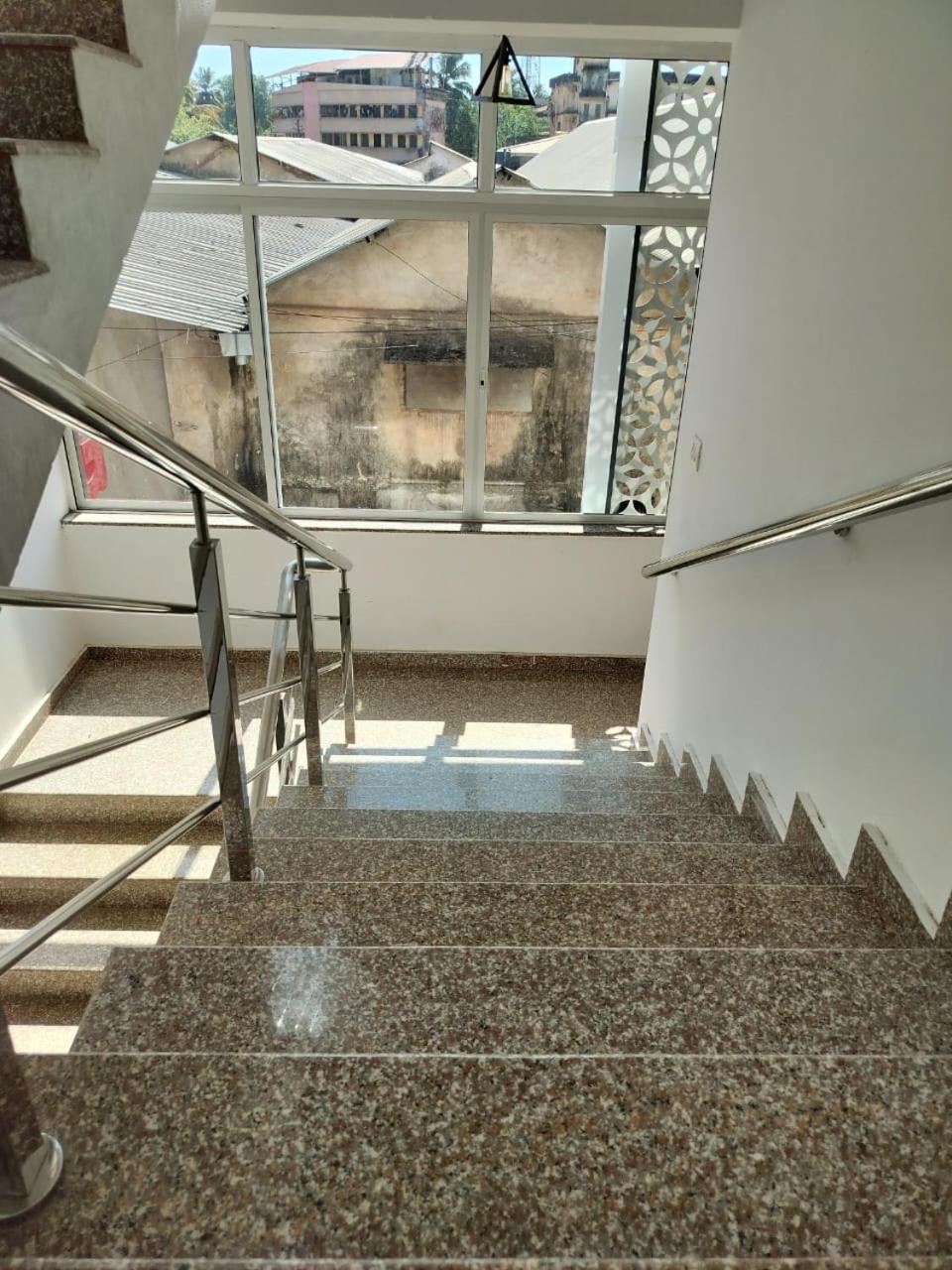 Classic Comfort Lodge Mangalore Exterior foto