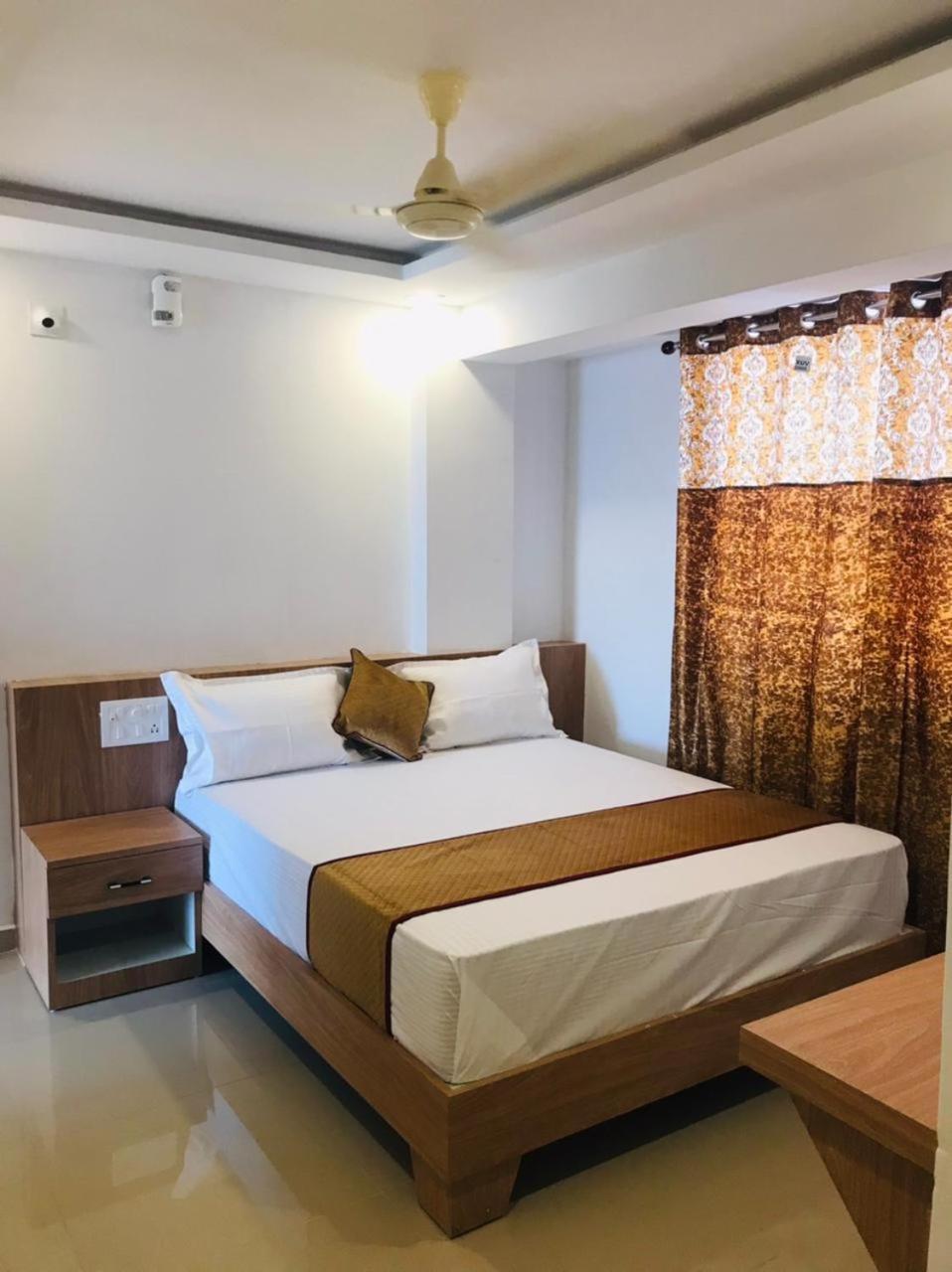 Classic Comfort Lodge Mangalore Exterior foto